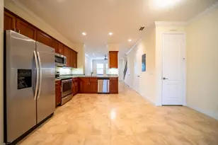 8328 Cocoplum Sound Ln, West Palm Beach, FL 33411 - Photo 9