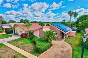 10204 Camelback Ln, Boca Raton, FL 33498 - Photo 3