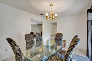 2886 Floral Rd, Lake Worth, FL 33462 - Photo 9