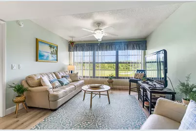 28 Plantation Drive, Unit #204, Vero Beach, FL 32966 - Photo 7