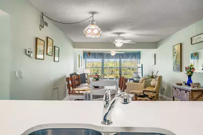 28 Plantation Drive, Unit #204, Vero Beach, FL 32966 - Photo 27