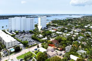 284 Queens Ct, West Palm Beach, FL 33401 - Photo 3