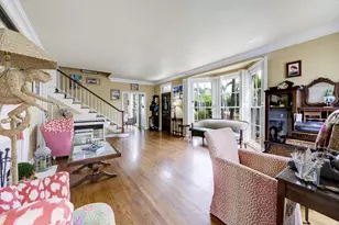 284 Queens Ct, West Palm Beach, FL 33401 - Photo 5