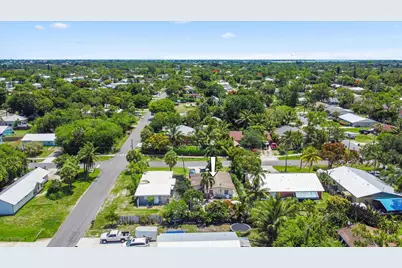 3044 SE Camino Avenue, Stuart, FL 34997 - Photo 15