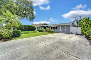 1260 SW 17th St, Boca Raton, FL 33486 - Photo 1