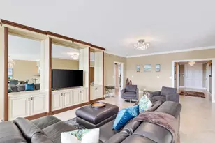 100 Mac Farlane Dr, Delray Beach, FL 33483 - Photo 13