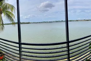 1175 NE Miami Gardens Dr, Miami, FL 33179 - Photo 3