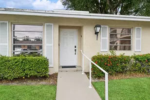 13725 Flora Pl, Delray Beach, FL 33484 - Photo 11