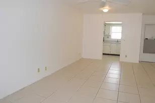 2930 Crosley Dr E, West Palm Beach, FL 33415 - Photo 11
