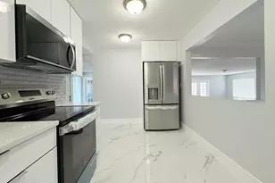 307 4th St, Lake Park, FL 33403 - Photo 31