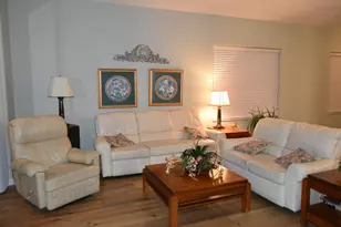 90 San Juan Dr, Palm Coast, FL 32137 - Photo 7