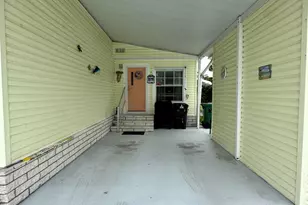 31 Vista De Laguna, Fort Pierce, FL 34951 - Photo 5