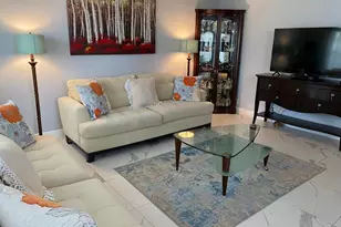 579 Normandy M, Delray Beach, FL 33484 - Photo 3