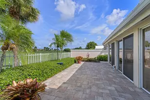 1415 Bear Island Dr, West Palm Beach, FL 33409 - Photo 17