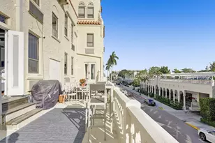 235 Sunrise Ave, Palm Beach, FL 33480 - Photo 23