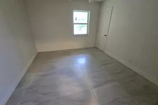 960 Crystal Lake Dr, Deerfield Beach, FL 33064 - Photo 9