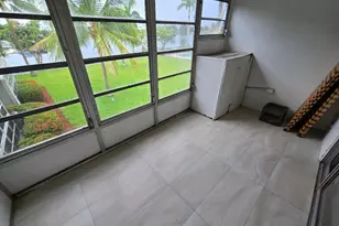 960 Crystal Lake Dr, Deerfield Beach, FL 33064 - Photo 17