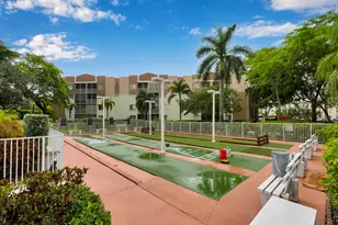 7537 Trent Dr, Tamarac, FL 33321 - Photo 33