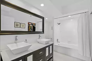 3145 NE 184th St, Aventura, FL 33160 - Photo 11