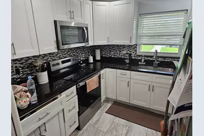 2941 Crrosley Drive W, Unit #E, West Palm Beach, FL 33415 - Photo 17