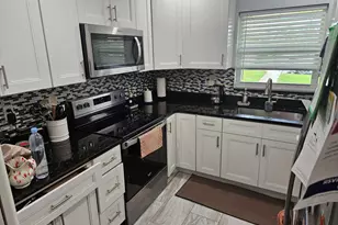 2941 Crrosley Dr W Unit, West Palm Beach, FL 33415 - Photo 17