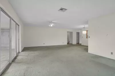 6113 Rainbow Circle, Greenacres, FL 33463 - Photo 11