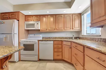 1030 Sugar Sands Boulevard, Unit #367, Singer Island, FL 33404 - Photo 19