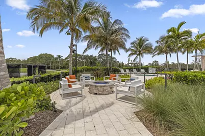 12829 Briarlake Drive, Unit #102, Palm Beach Gardens, FL 33418 - Photo 35