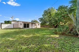 5810 SW 38th Ct, Davie, FL 33314 - Photo 23