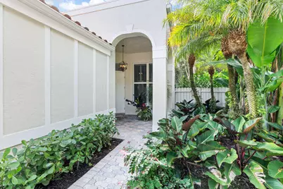 2707 Players Court, Wellington, FL 33414 - Photo 17