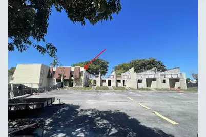 8921 Palm Tree Lane, Unit #8921, Pembroke Pines, FL 33024 - Photo 1