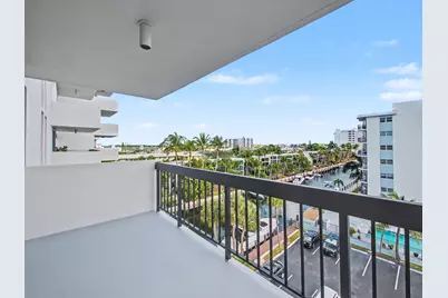 4800 Bayview Drive #606, Fort Lauderdale, FL 33308 - Photo 21