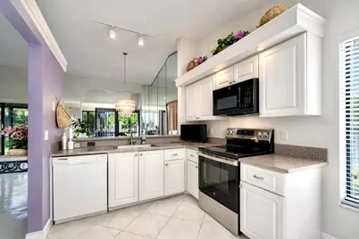 10592 Tropic Palm Avenue, Unit #202, Boynton Beach, FL 33437 - Photo 11