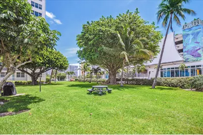 201 N Ocean Boulevard, Unit #410, Pompano Beach, FL 33062 - Photo 15