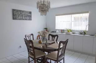 106 Lake Helen Dr, West Palm Beach, FL 33411 - Photo 9