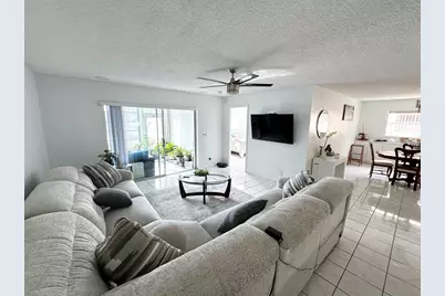 106 Lake Helen Drive, West Palm Beach, FL 33411 - Photo 13