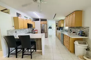 5705 NE 3rd Ln, Okeechobee, FL 34974 - Photo 9