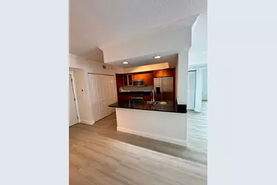 600 S Dixie Highway, Unit #533, West Palm Beach, FL 33401 - Photo 5