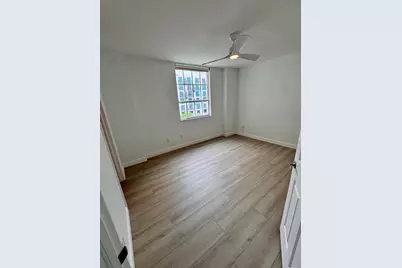 600 S Dixie Highway, Unit #533, West Palm Beach, FL 33401 - Photo 9