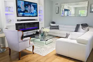 203 S Windsor I Unit, West Palm Beach, FL 33417 - Photo 5