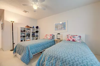 160 NW 75th Way, Plantation, FL 33317 - Photo 23