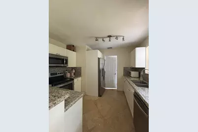 927 W Royal Palm Road, Boca Raton, FL 33486 - Photo 11