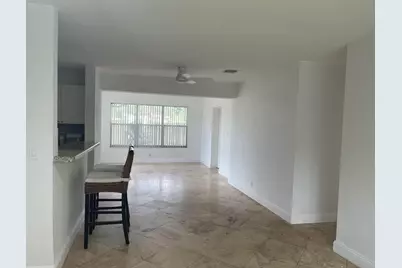 927 W Royal Palm Road, Boca Raton, FL 33486 - Photo 3