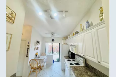 3815 Lace Vine Lane, Boynton Beach, FL 33436 - Photo 3