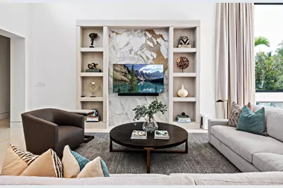 135 Churchill Road, West Palm Beach, FL 33405 - Photo 11