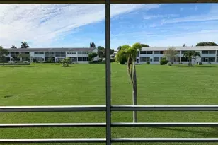 127 Berkshire F, West Palm Beach, FL 33417 - Photo 27