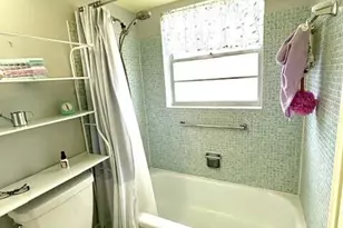 127 Berkshire F, West Palm Beach, FL 33417 - Photo 21