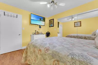 2745 Cambridge Road, Lake Worth, FL 33462 - Photo 17