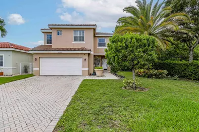 4066 Crescent Creek Street, Coconut Creek, FL 33073 - Photo 27