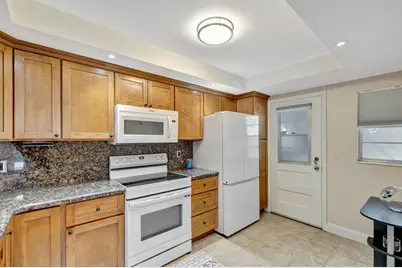 2901 NW 46th Avenue, Unit #101, Lauderdale Lakes, FL 33313 - Photo 9